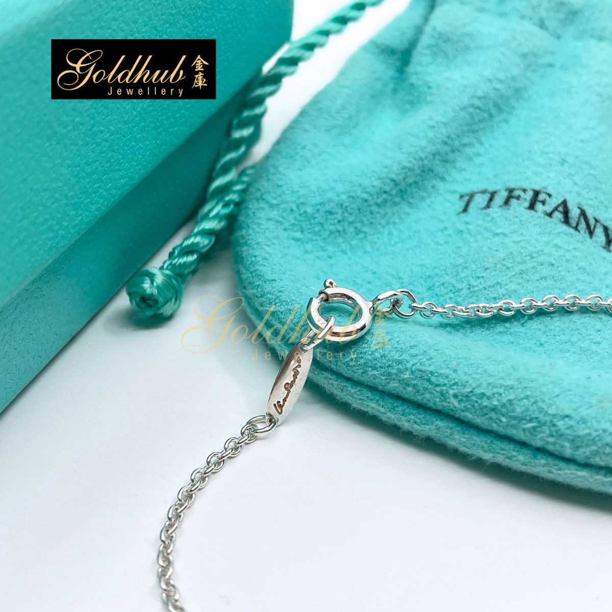 Tiffany & Co Elsa Peretti 5 Teardrop Bracelet in Silver