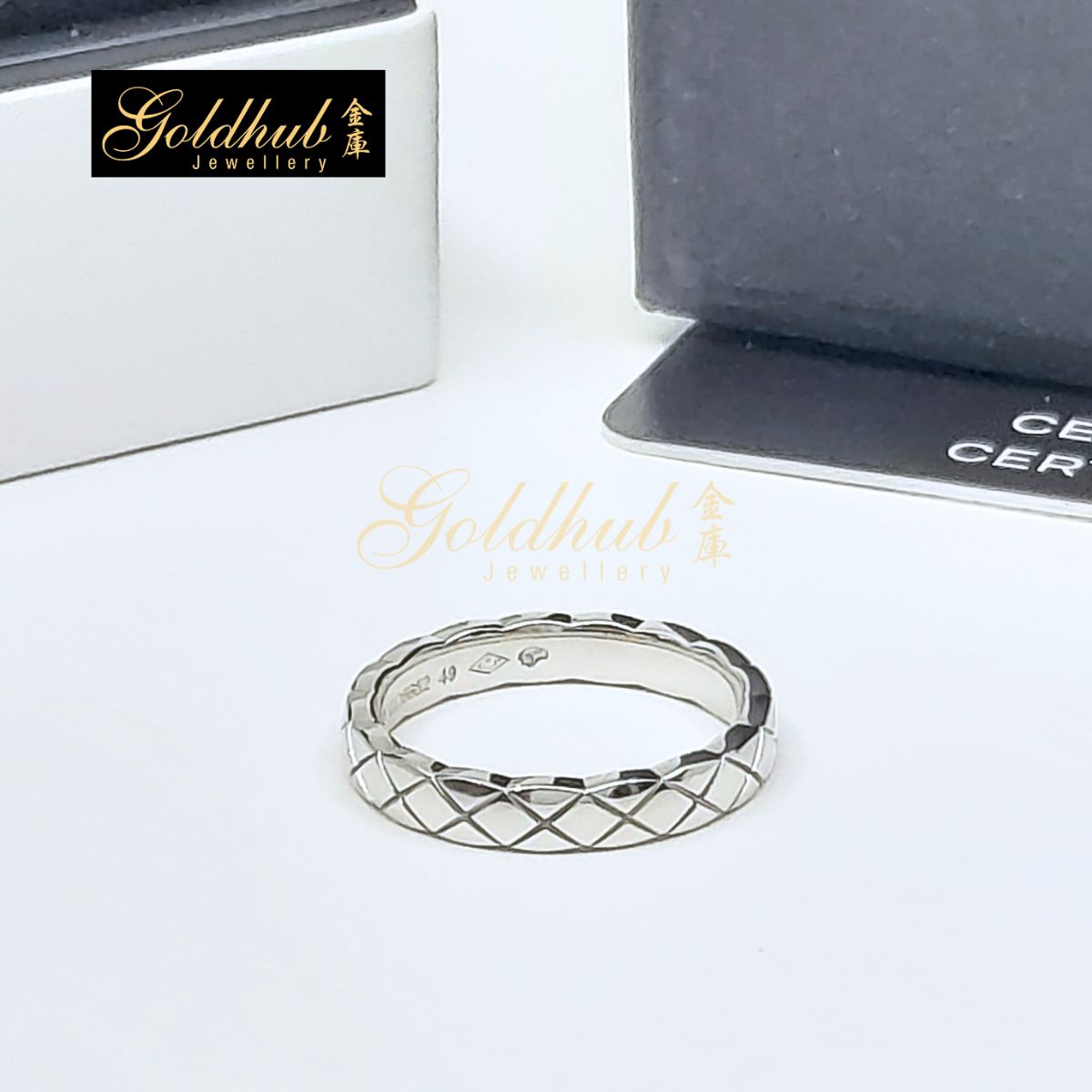 Chanel Coco Crush Ring, Quilted Motif, Mini Version in White Gold, Size 49