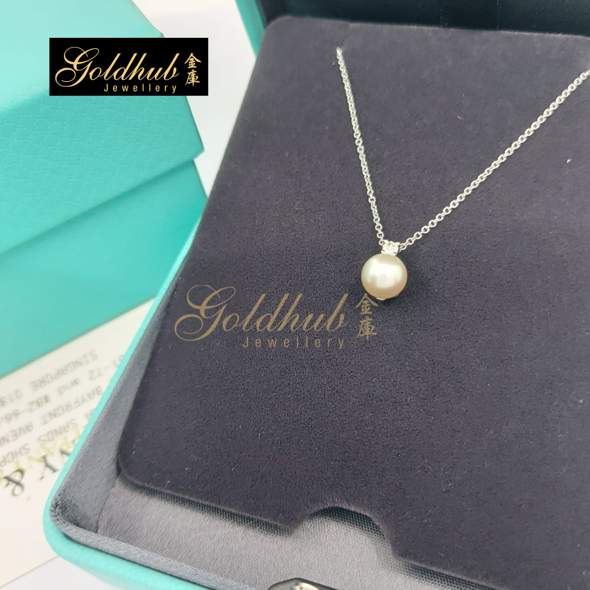 Tiffany Signature Pearl Diamond Neckace in White Gold, 40cm