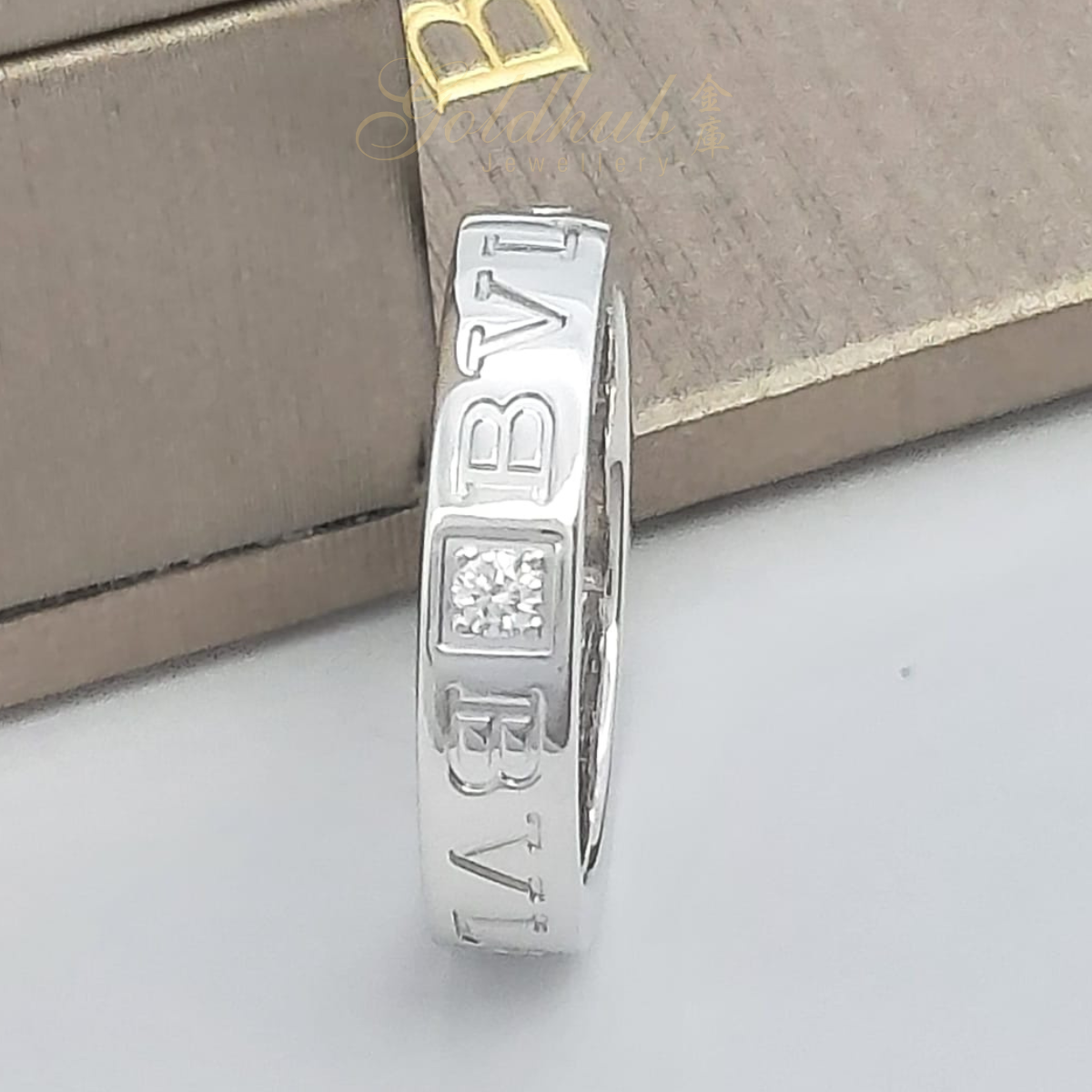 18k Pre-loved Bvlgari B.zero1 Essential Diamond Ring in White Gold