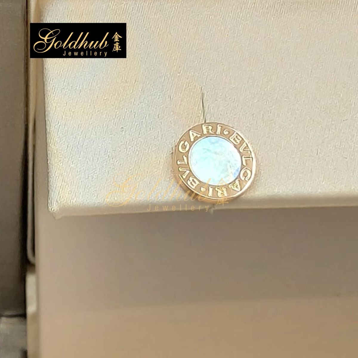Bvlgari Bvlgari Single Earring, Mother of Pearl in Rose Gold