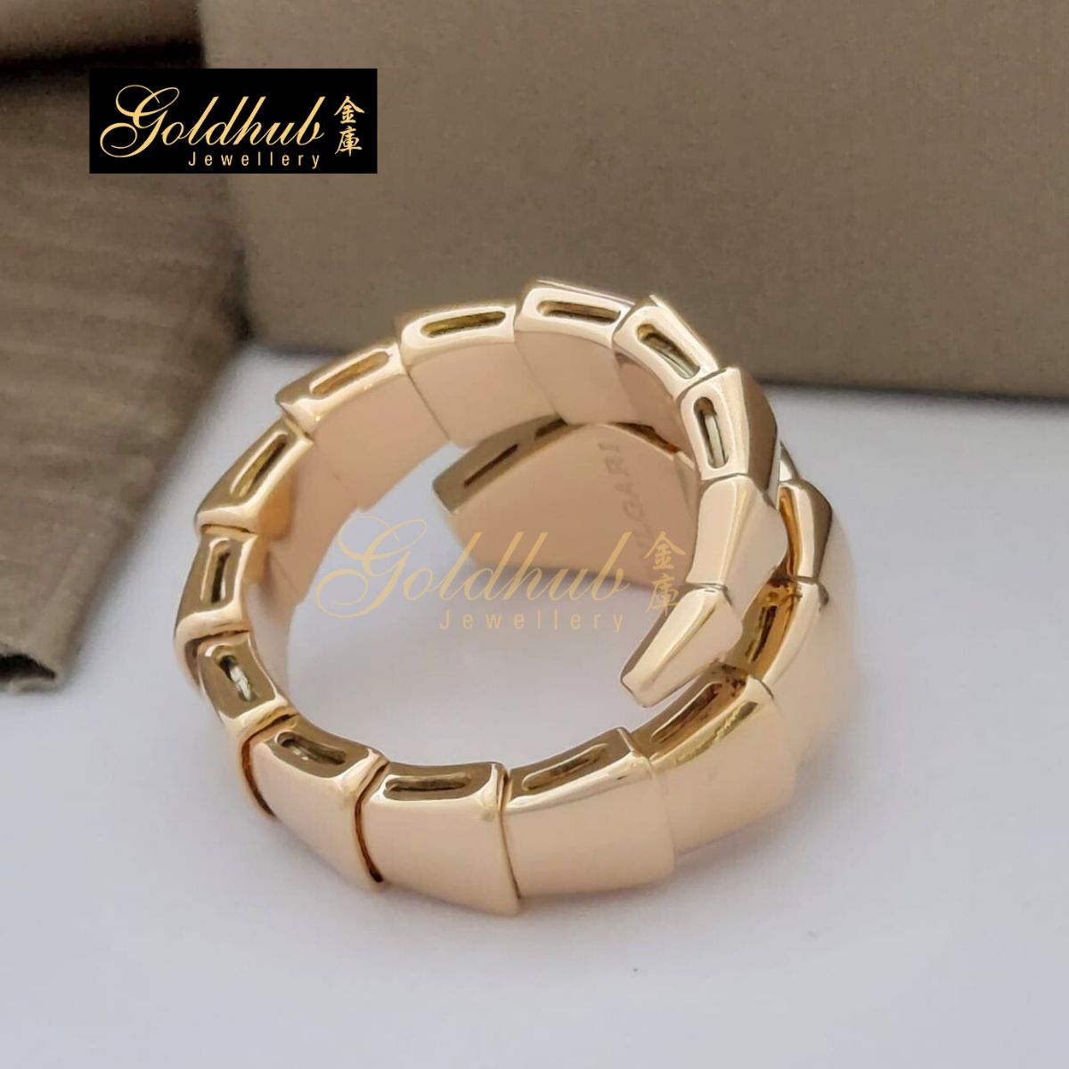 Bvlgari Serpenti Viper One-coil Ring Set with Pave Diamonds on the head in Rose Gold, Size M
