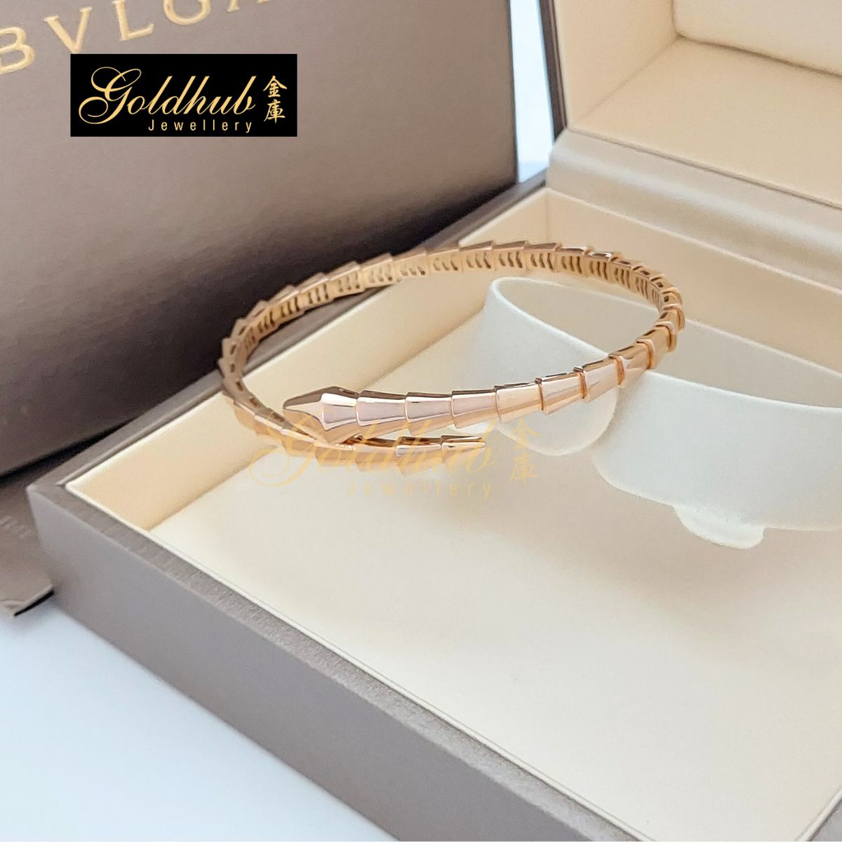 Bvglari Serpenti Viper Bracelet in Rose Gold, Size M