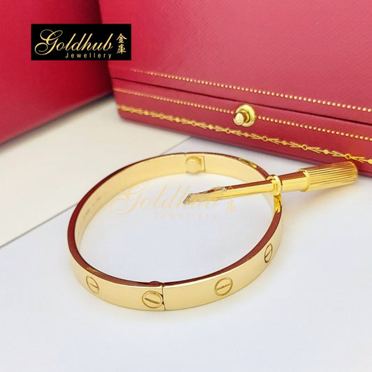 Cartier Love Bracelet (Classic Model) in Yellow Gold, Size 17