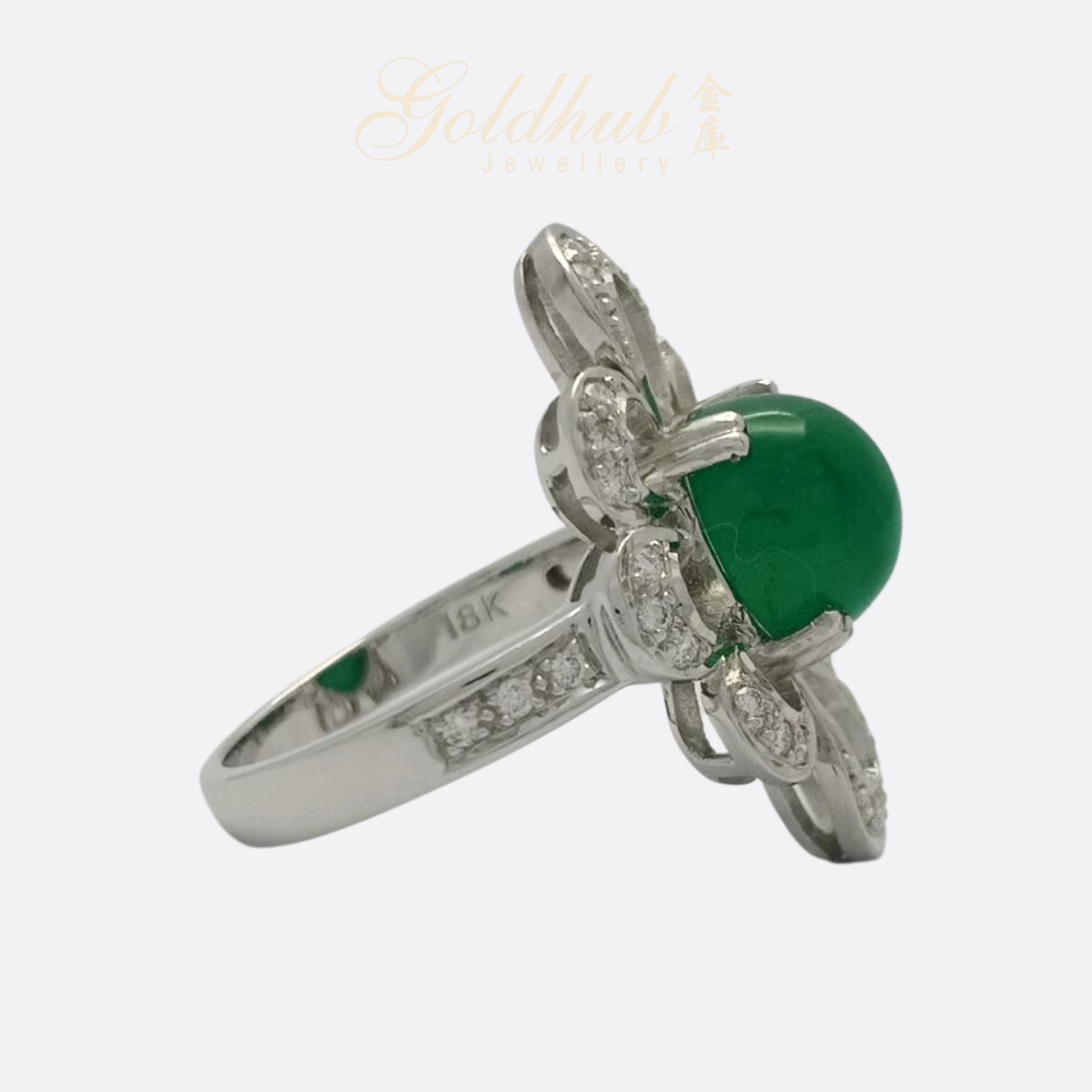 18k Emerald Diamond Ring in White Gold
