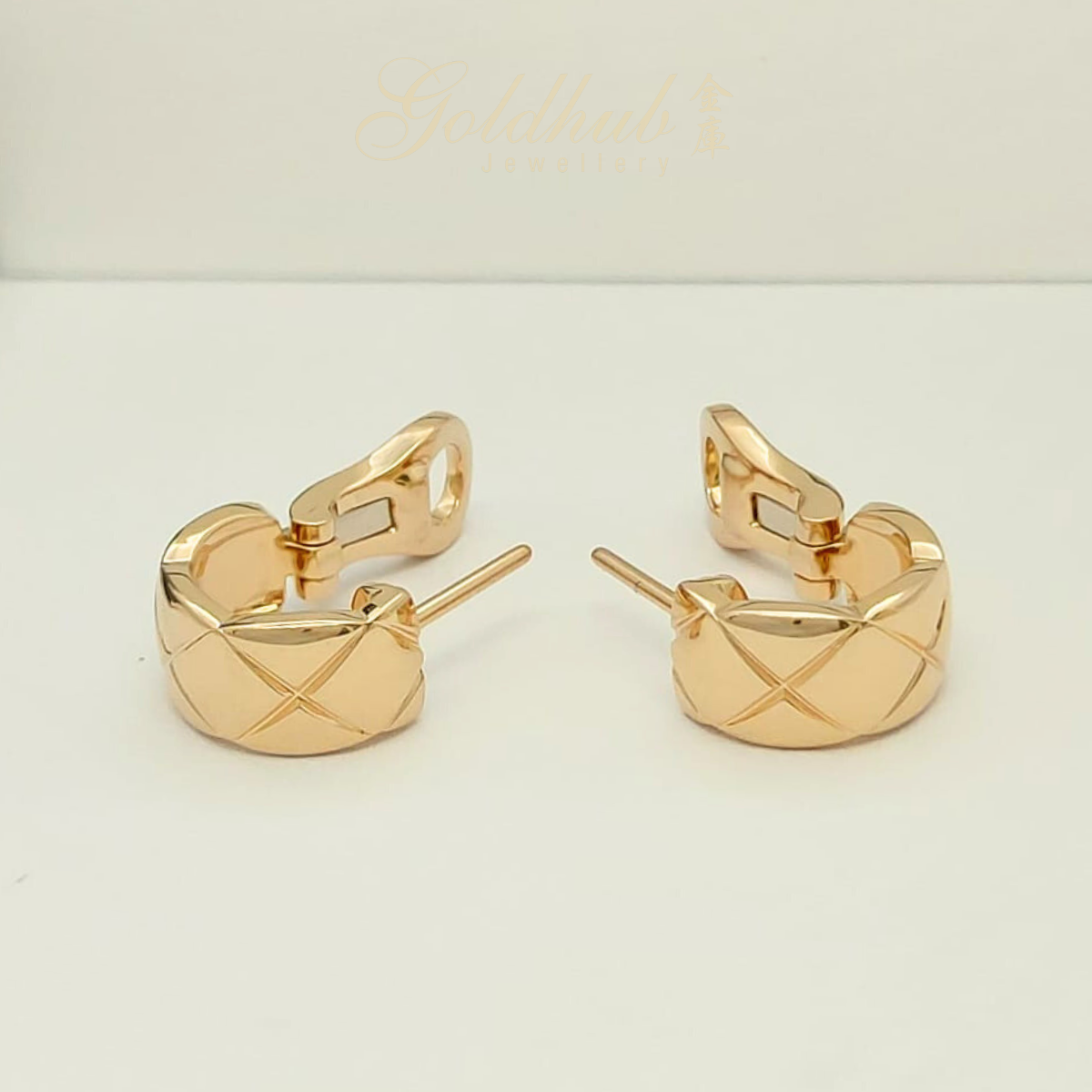 Chanel Coco Crush Quilted Motif Earrings in Rose Gold – Gold Hub