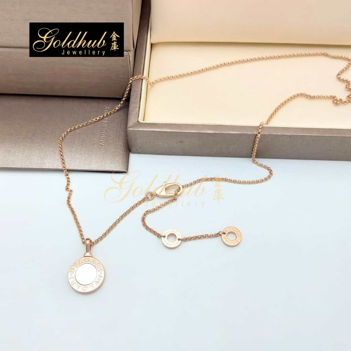 Bvlgari Bvlgari Necklace Mother of Pearl in Rose Gold