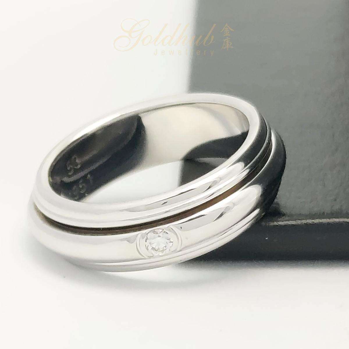 Piaget Diamond Classique Ring in White Gold, Size 53