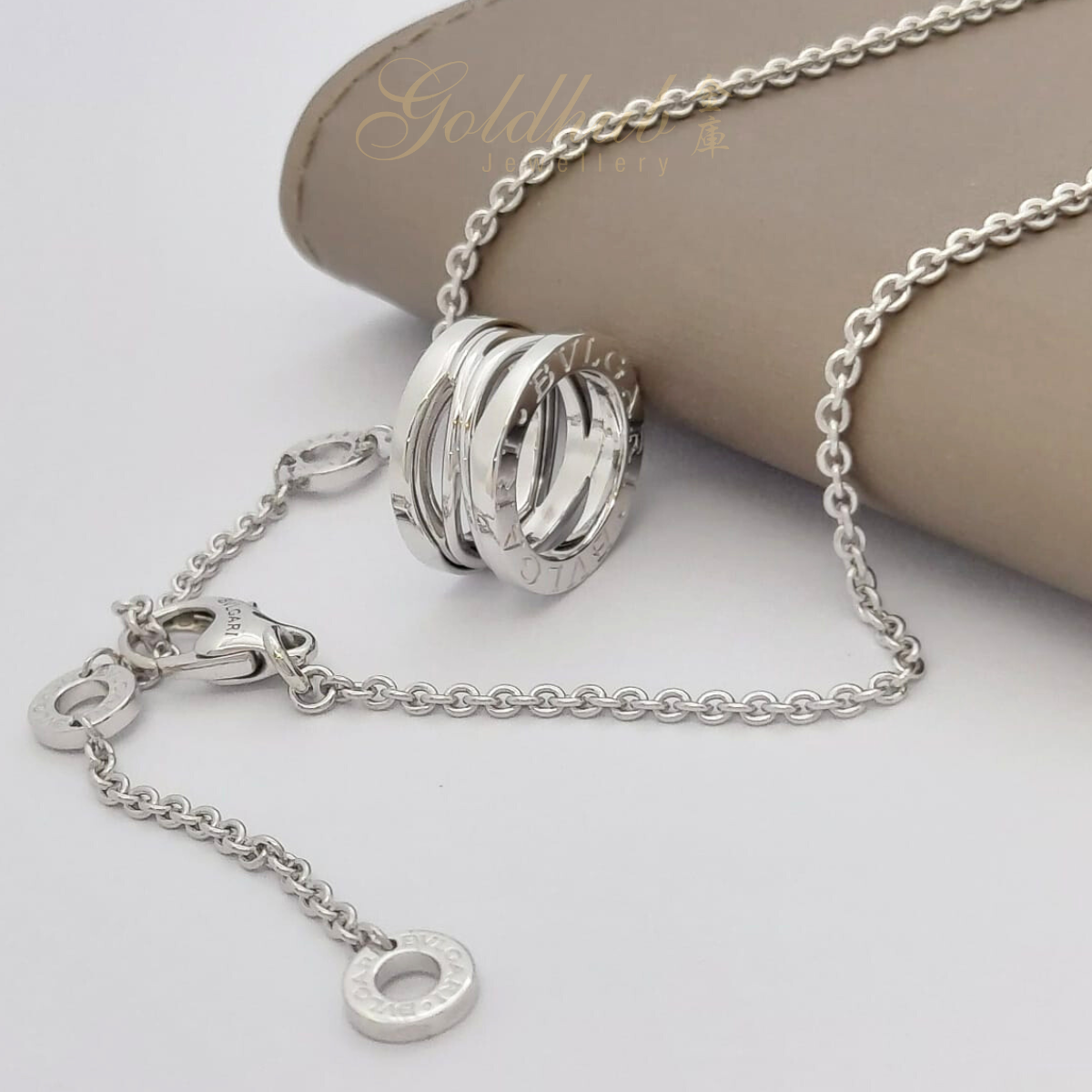 Bvlgari B.zero1 Legend Necklace in White Gold