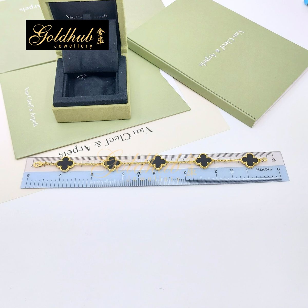 Van Cleef & Arpels Vintage Alhambra 5-Motif Bracelet, Onyx in Yellow Gold