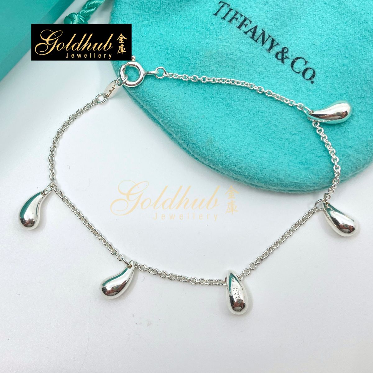 Tiffany & Co Elsa Peretti 5 Teardrop Bracelet in Silver