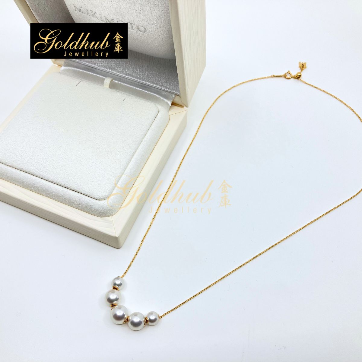 Mikimoto Pearls in Motion Akoya Cultured Pearl Pedant in Yellow Gold