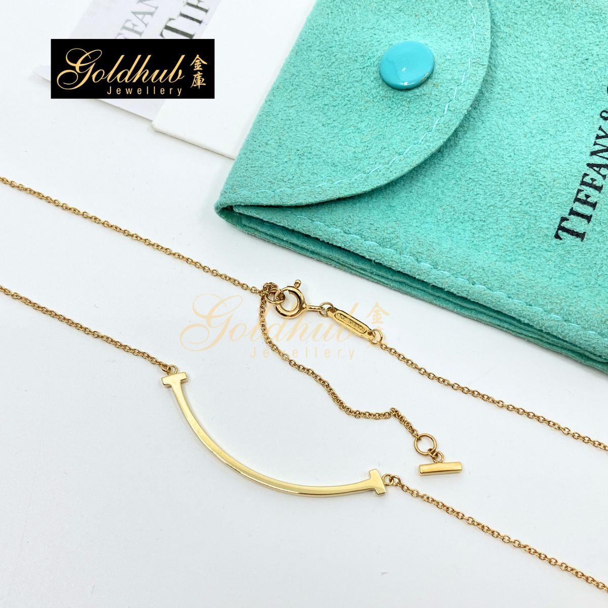 Tiffany T, Smile Pendant, Small in Yellow Gold in Yellow Gold
