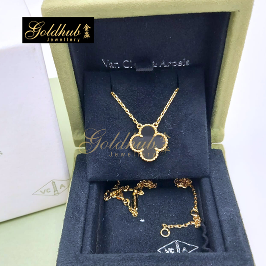 [Reserved] Van Cleef & Arpels Vintage Alhambra Pendant, Onyx in Yellow Gold