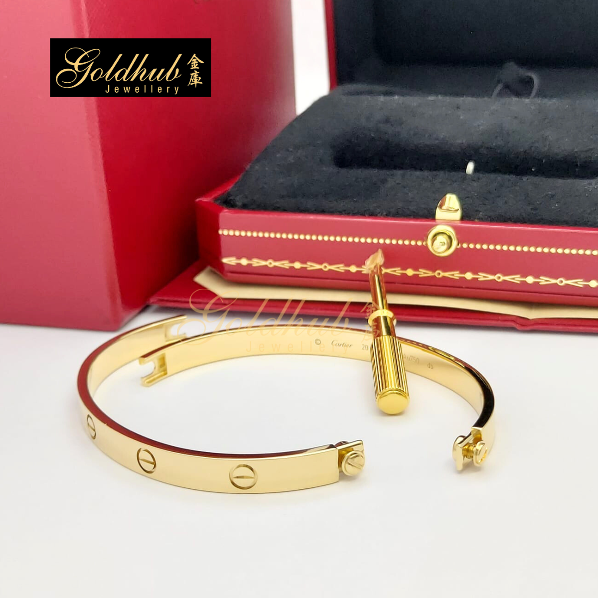 Cartier Love Bracelet in Yellow Gold, Size 20