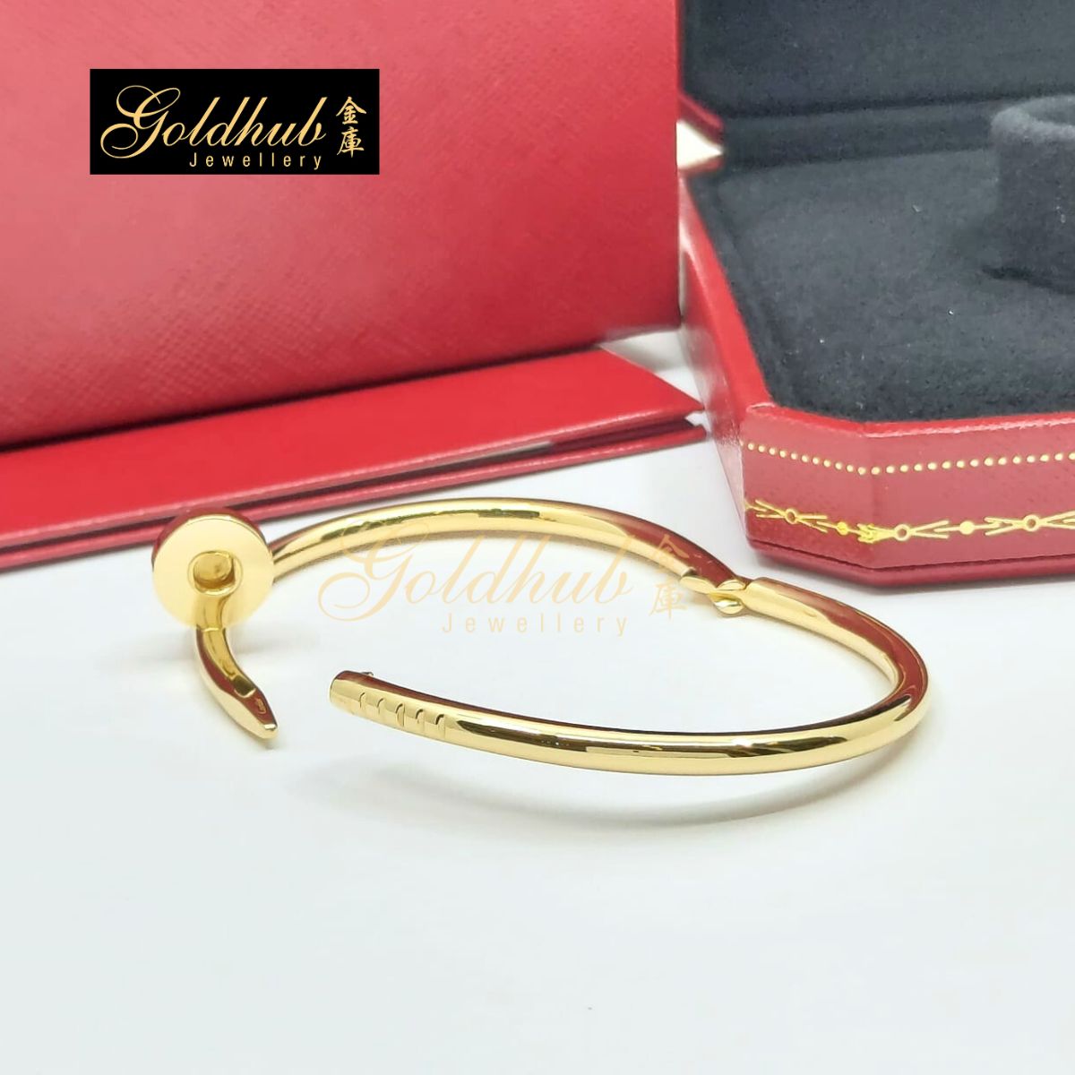 Cartier Juste Un Clou Bracelet, Classic Model in Yellow Gold, Size 16