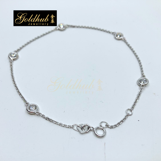 [Reserved] 5 Diamonds Bracelet in White Gold