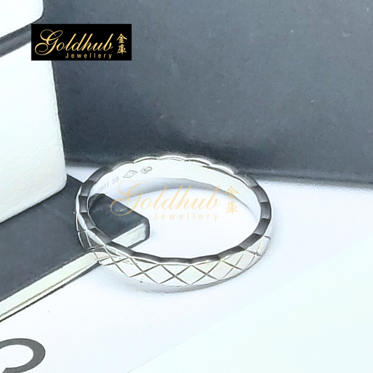 Chanel Coco Crush Ring, Mini Version in White Gold, Size 59