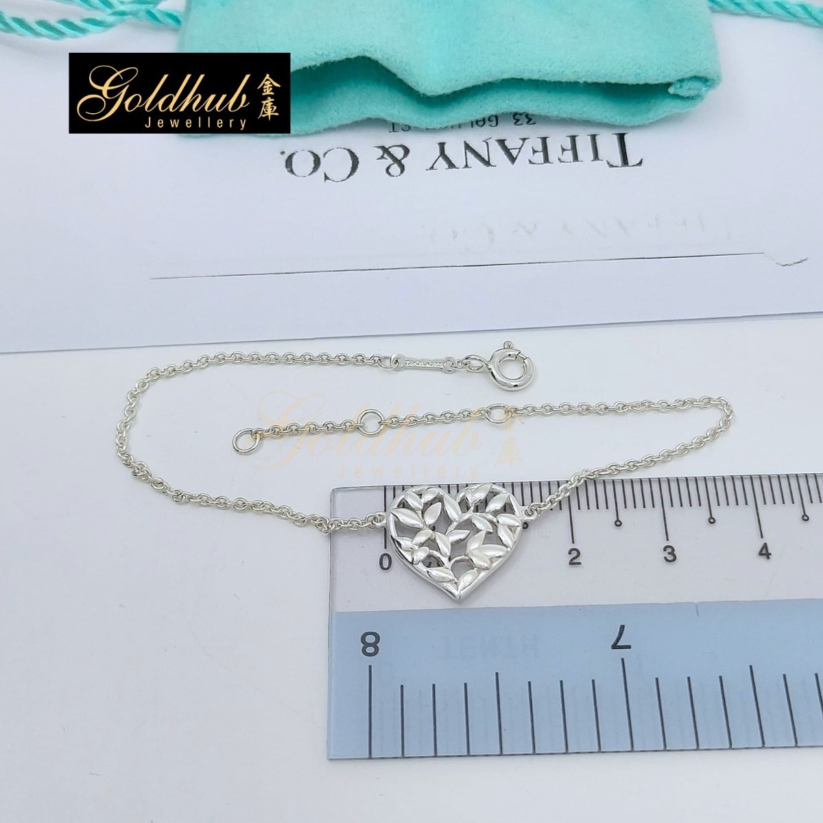 Tiffany & Co Paloma Picasso Olive Leaf Heart Bracelet in Silver
