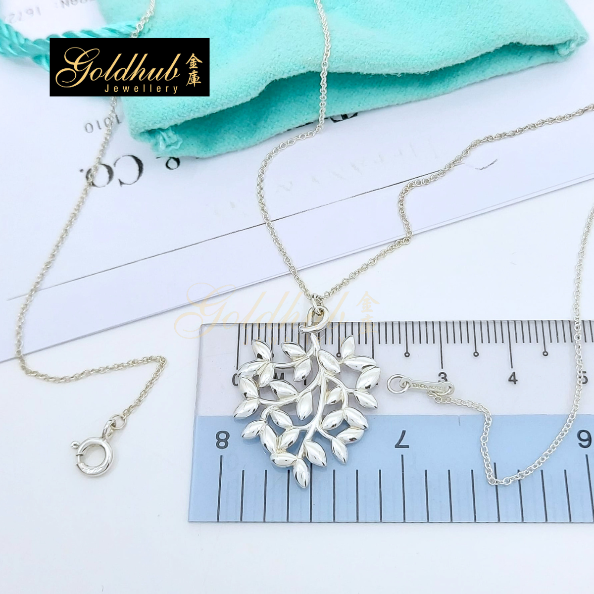 Tiffany & Co Paloma Picasso Olive Leaf Pendant in Silver