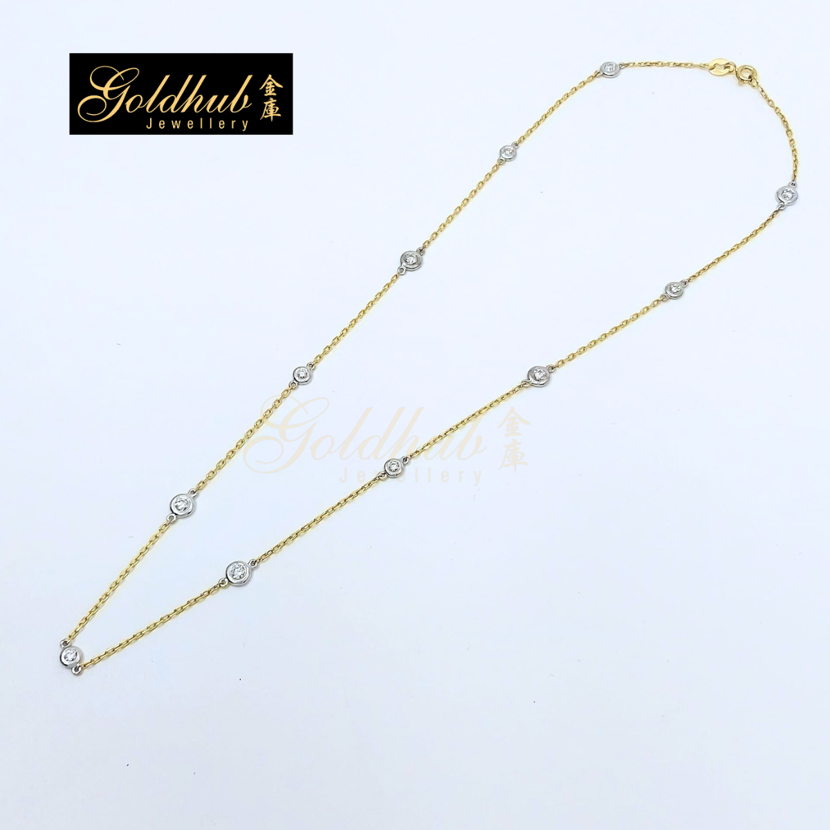 Diamond Necklace in Yellow Gold