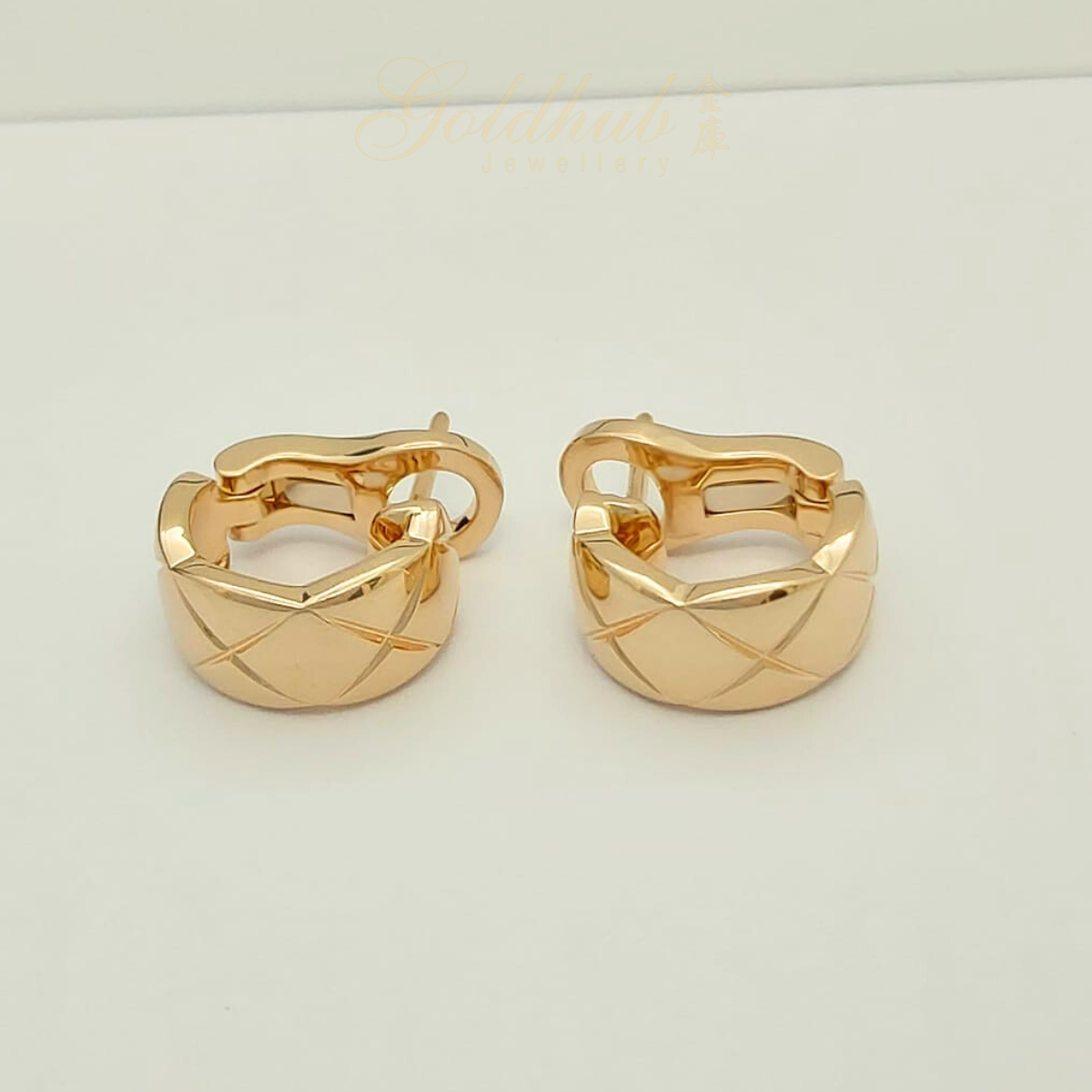 Chanel Coco Crush Quilted Motif Earrings in Rose Gold