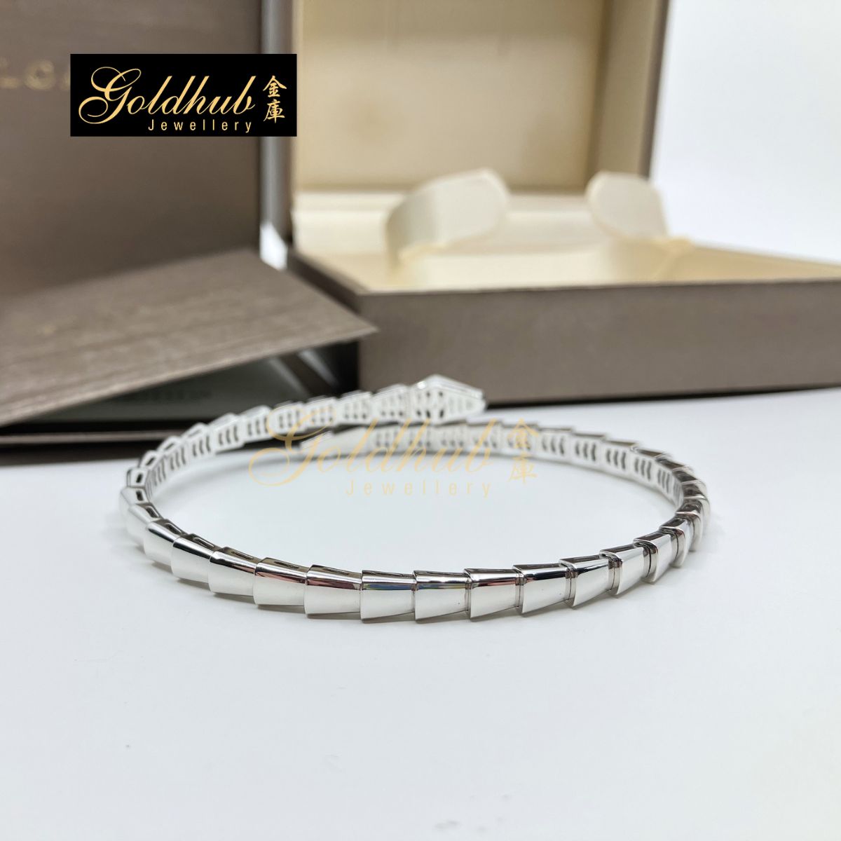 Buglari Serpenti Viper Bracelet in white Gold, Size L