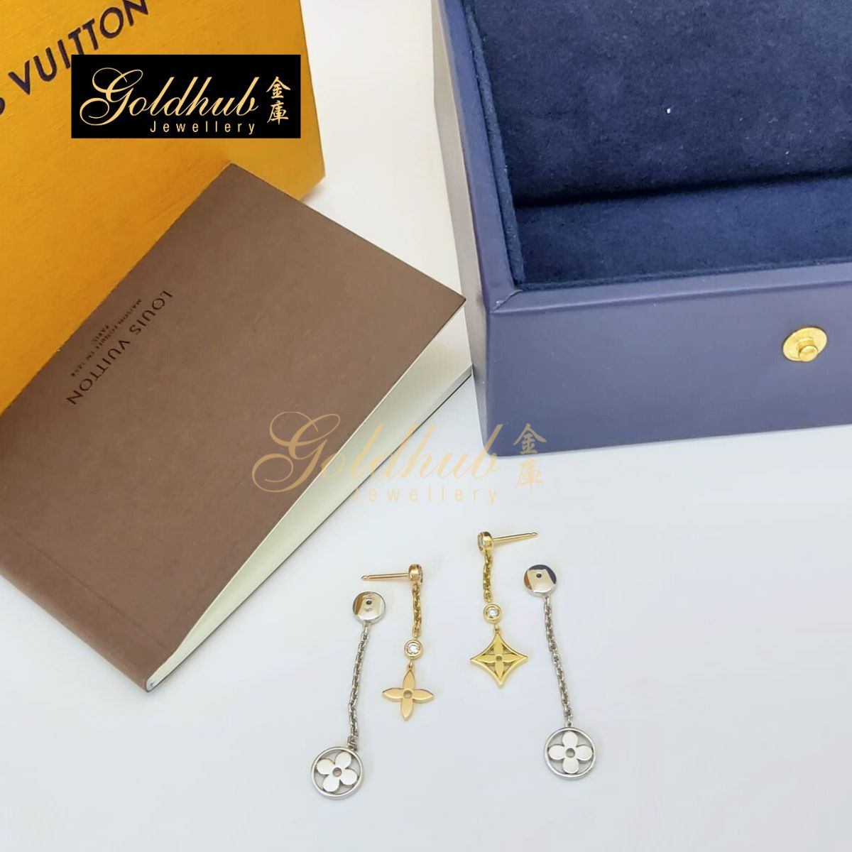 Louis Vuitton Idylle Blossom Long Earrings, Diamonds in White Yellow Rose Gold