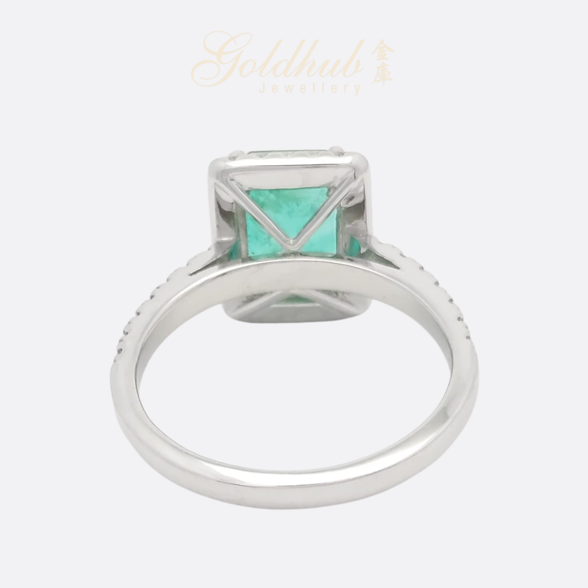 FURTHER DISCOUNTED] 18K Emerald Diamond Ring in White Gold